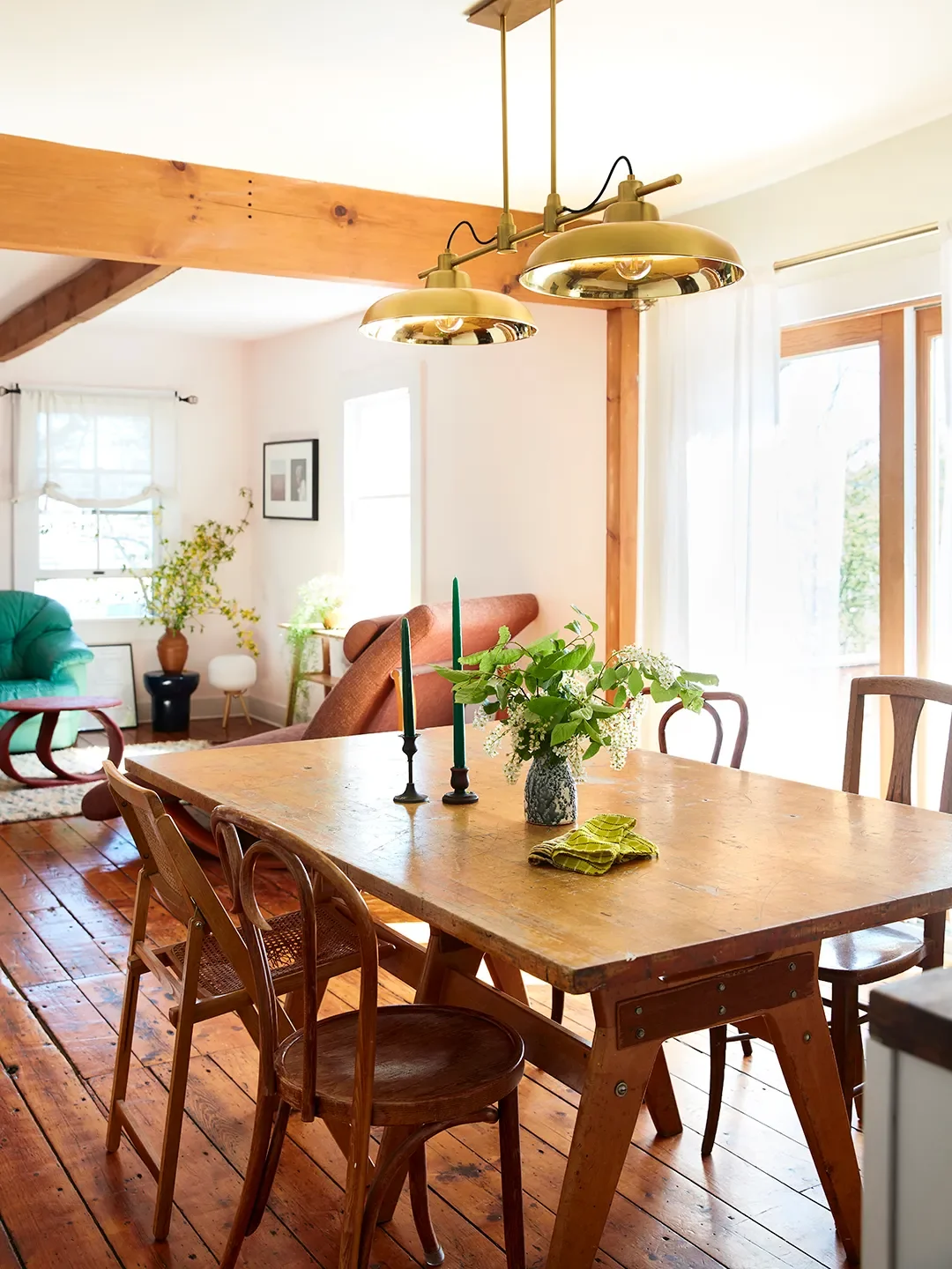 8 Modern Farmhouse Dining Rooms—And Not a Cheesy “Gather” Sign in Sight