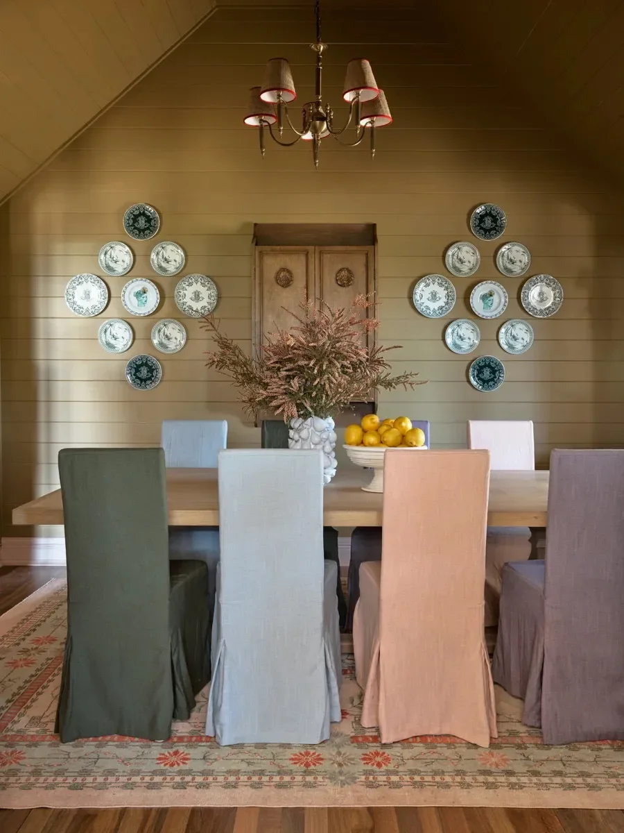 8 Modern Farmhouse Dining Rooms—And Not a Cheesy “Gather” Sign in Sight