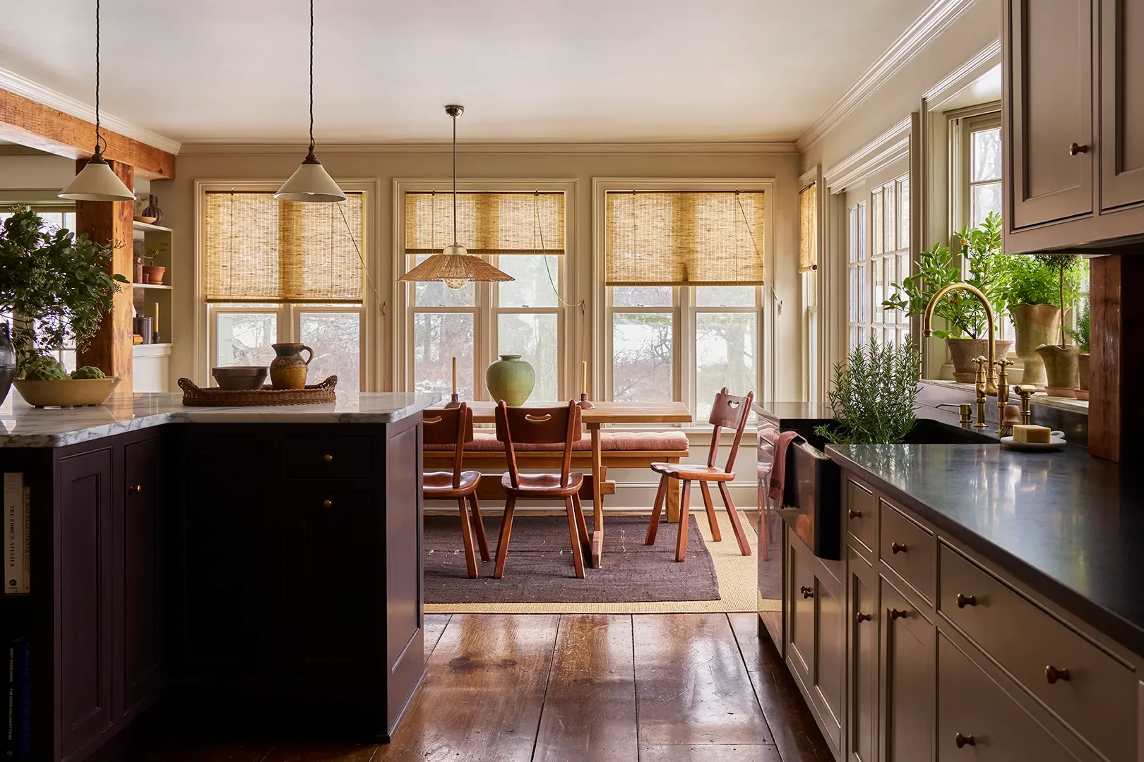Before & After: Auction Scores and Vintage Knobs Gave This Connecticut Home a Deliciously Grown-Up Patina