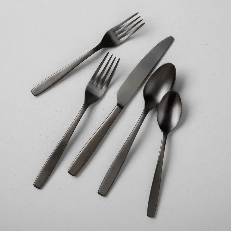Proof That, Yes, Stylish Flatware Does Exist at Every Budget (Even Yours, Cheapskate)