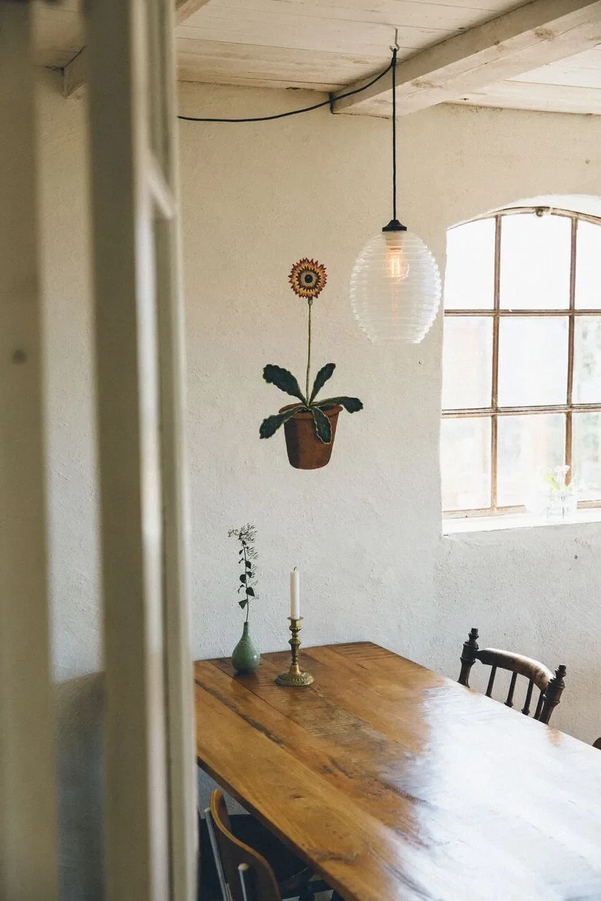 The Shamelessly Simple Dining Room Trick That’ll Save You a Ton of Space (and Zero Regrets)