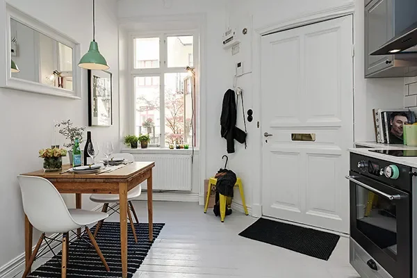 The Shamelessly Simple Dining Room Trick That’ll Save You a Ton of Space (and Zero Regrets)