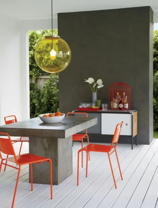 Where to Shop for Dining Tables: The Domino Guide (Bring Your Wallet and a Snack)