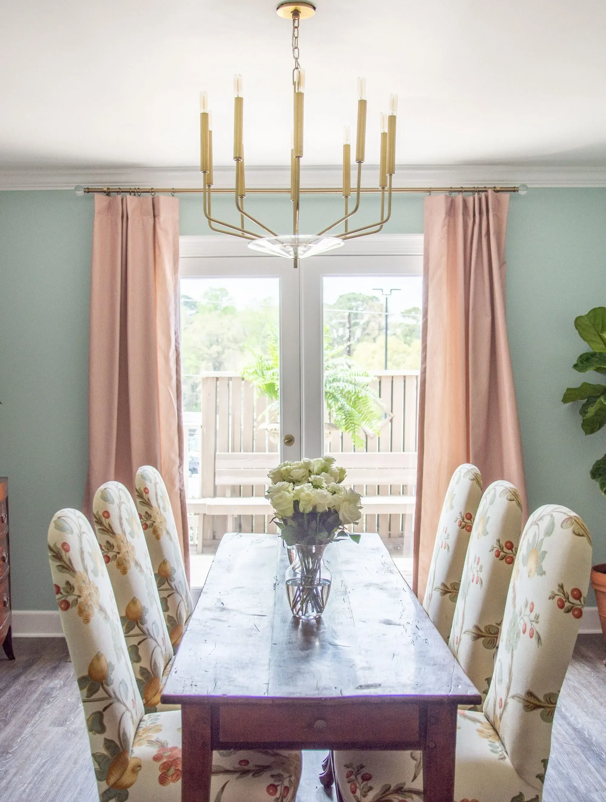 A 21-Year-Old Designed This Antiques-Filled Dining Room (Yes, You Should Feel Inadequate)