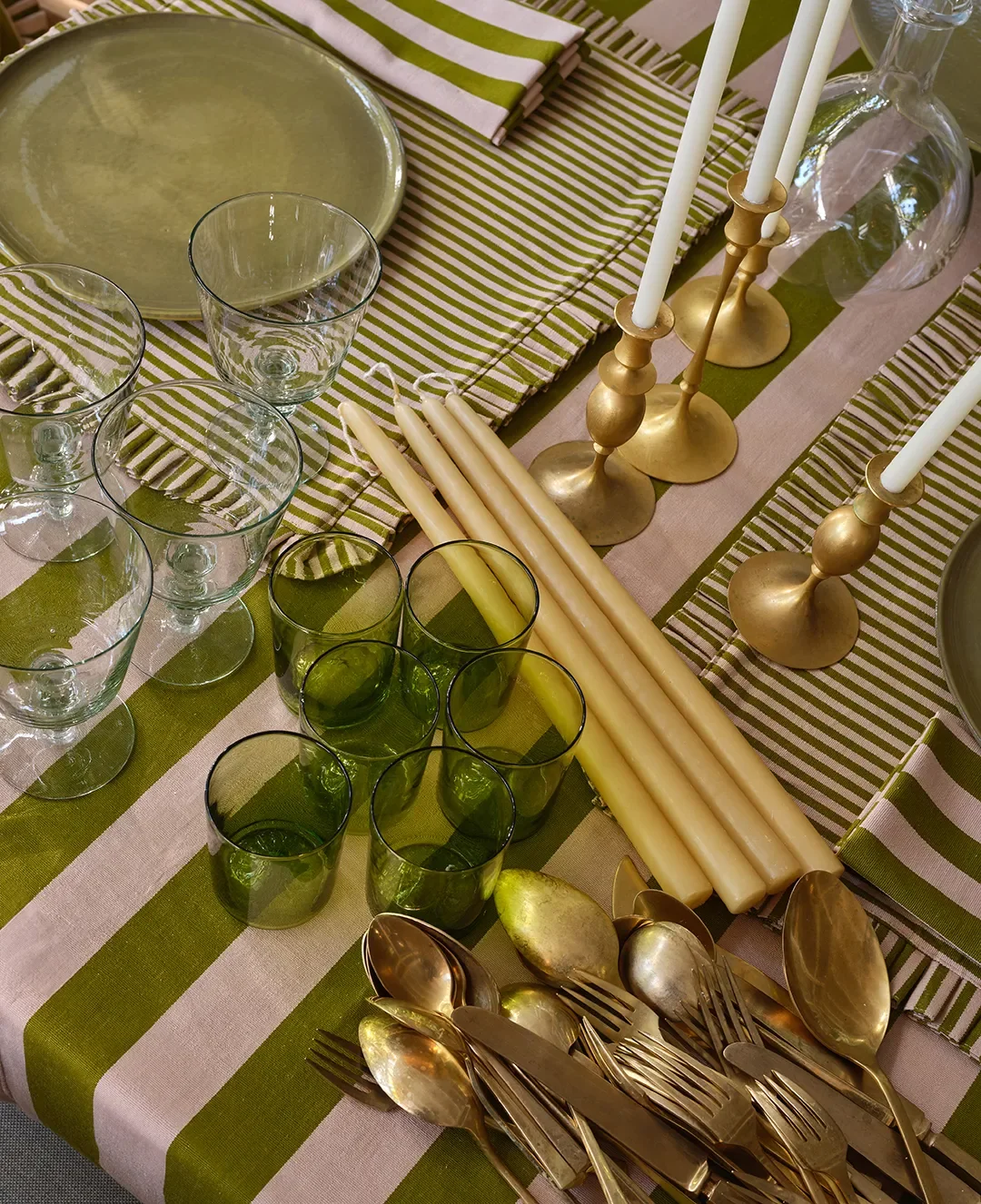 You Can Re-create These Holiday Tables…